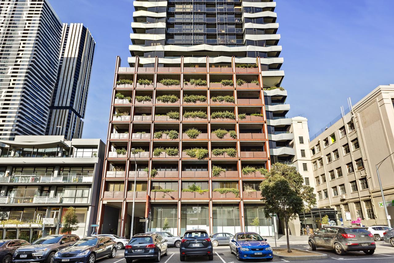 Luxuria Apartments - Fulton Lane Мельбурн Экстерьер фото